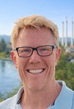 Ryan Hoover Broker