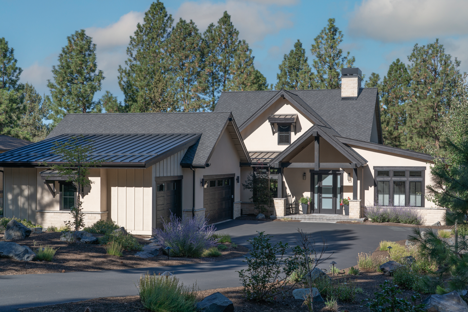 Custom home and landscaping in Awbrey Glen in Bend, Oregon
